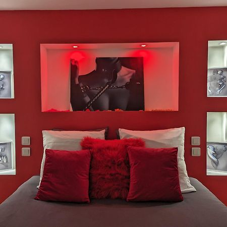Dark Room Perpignan Aux 50 Nuances Jacuzzi Prive Villeneuve-de-la-Raho Exterior foto